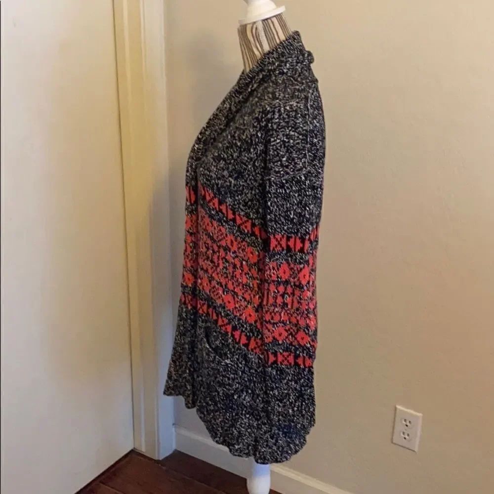 Express Multi Print Cardigan Open Style Sweater - Picture 2 of 8